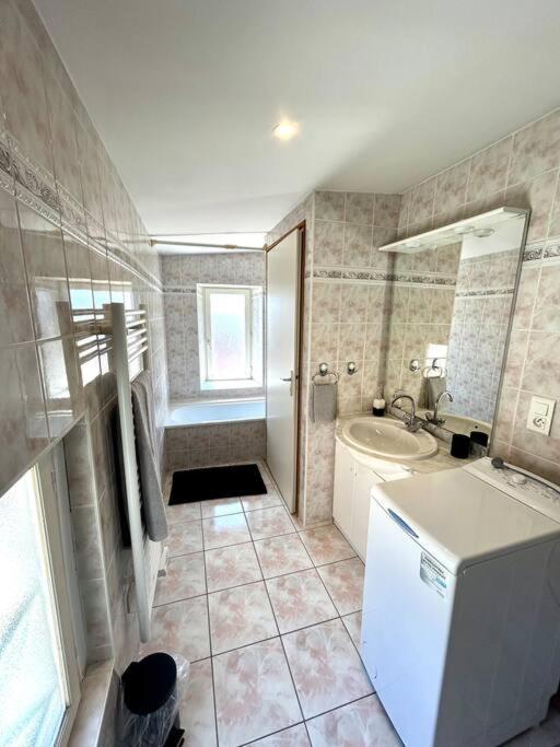 Charmant Studio De 50 M2 Шомон Экстерьер фото